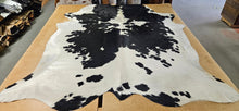HS042407 Load image into Gallery viewer, Natural Hair On Cowhide Rugs - Buckskin Leather Co.