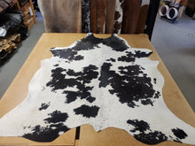 SP042403 Load image into Gallery viewer, Natural Hair On Cowhide Rugs - Buckskin Leather Co.