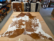 SP042610 Load image into Gallery viewer, Natural Hair On Cowhide Rugs - Buckskin Leather Co.