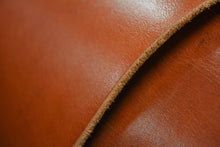Load image into Gallery viewer, Hermann Oak® - English Bridle Veg - Tan Cowhide Belly - Buckskin Leather Co.
