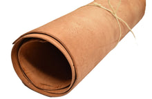 Load image into Gallery viewer, Hermann Oak® - Old World Harness, Extra Heavy Veg-Tan Cowhide Side - Buckskin Leather Co.
