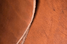 Load image into Gallery viewer, Hermann Oak® - Old World Harness, Extra Heavy Veg - Tan Cowhide Side - Buckskin Leather Co.
