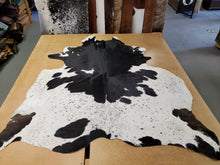 Load image into Gallery viewer, Natural Hair On Cowhide Rugs - Buckskin Leather Co.

