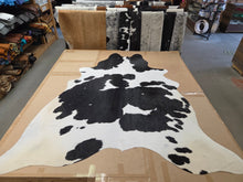 Load image into Gallery viewer, Natural Hair On Cowhide Rugs - Buckskin Leather Co.
