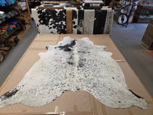 Load image into Gallery viewer, Natural Hair On Cowhide Rugs - Buckskin Leather Co.

