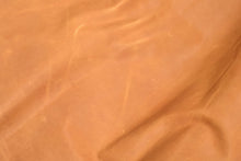 Load image into Gallery viewer, Seidel Tanning Honey Ranch Cowhide 2–2.5 oz - Buckskin Leather Co.
